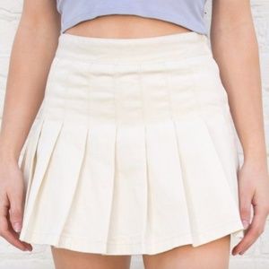 Brandy Melville Dana Skirt NWOT